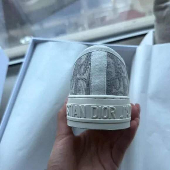 Christian Dior Walk 'n' Dior Sneakers Women's - New with Full Set - Picture 5 of 5